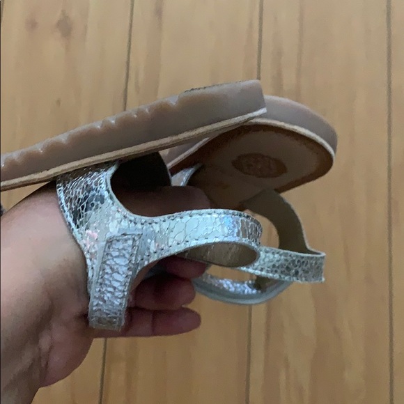 Free Reign Girls Sandals - Picture 5 of 5